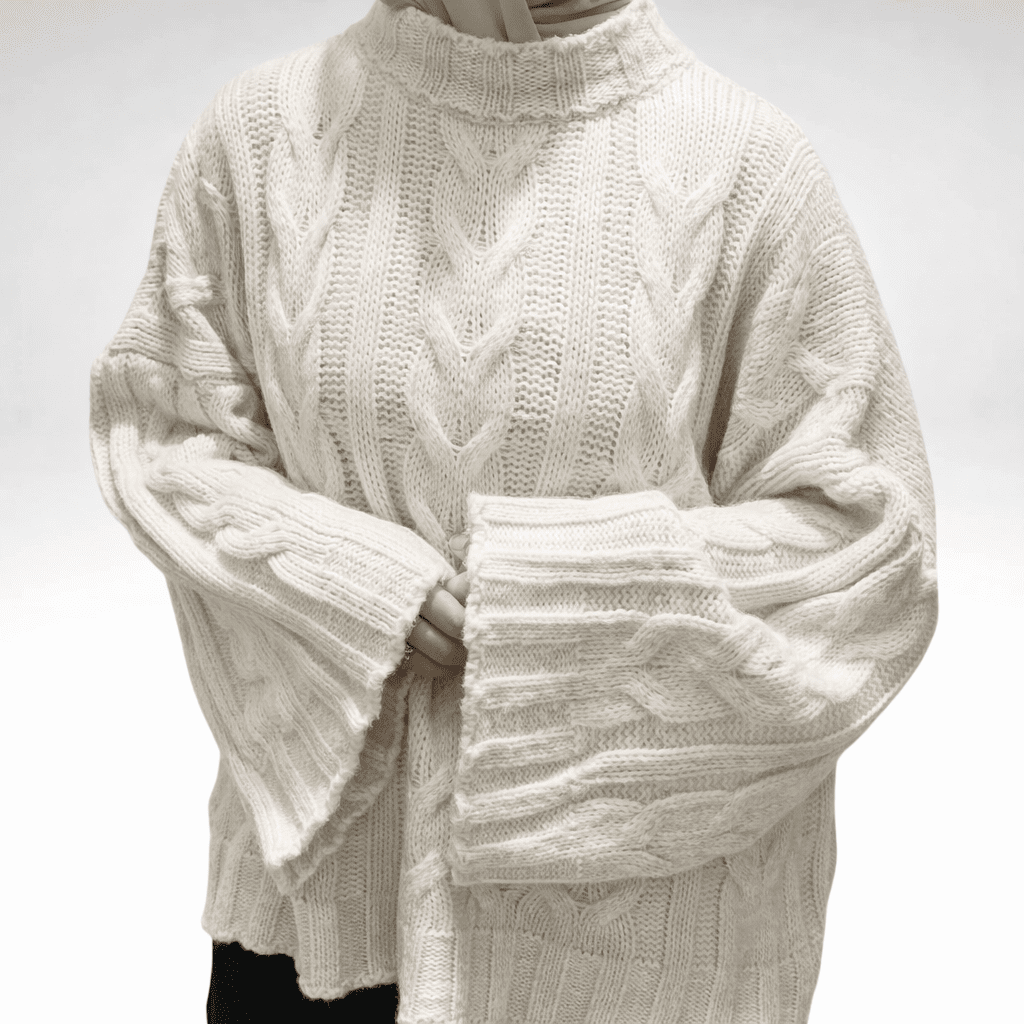 Knitted sweater beige