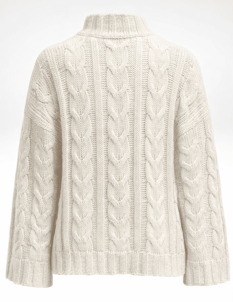 Knitted sweater beige