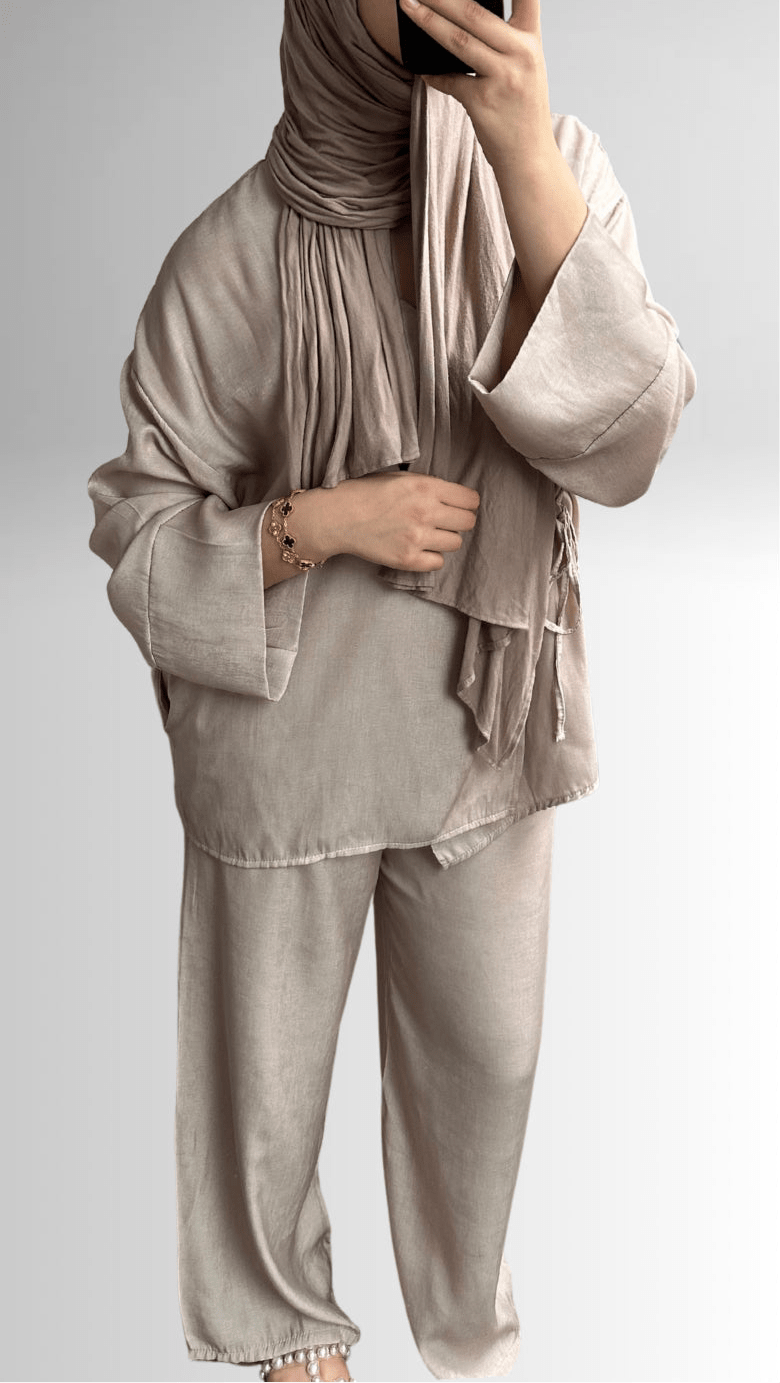 Satin co-ord champagne